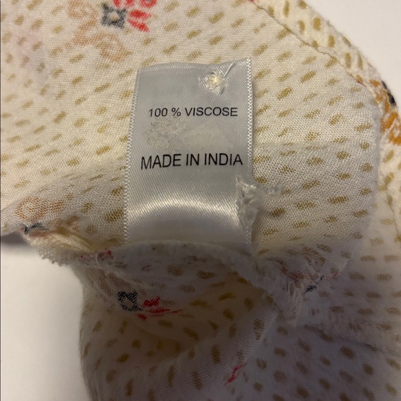 JUNIPER BRAND BEIGE RED MUSTARD YELLOW COLOR BLOUSE BEADED FACE DESIGN ON FRONT - Picture 16 of 16